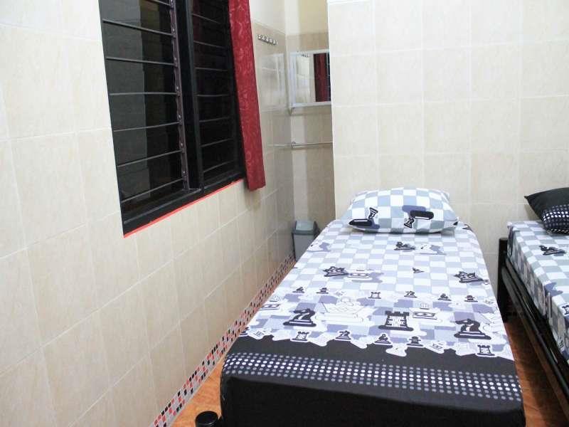 Tri Star Homestay Madiun Ngoại thất bức ảnh